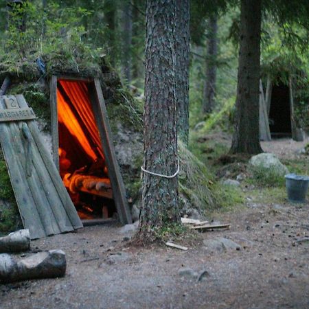 Stf Kolarbyn Eco-Lodge Скиннскаттеберг Экстерьер фото